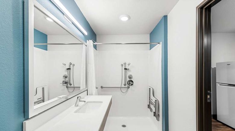 <b>WoodSpring Suites Kansas City Airport Room</b>. Images powered by <a href="https://iceportal.shijigroup.com/" title="IcePortal" target="_blank">IcePortal</a>.