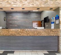 Quality Inn Lobby