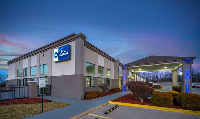 Best Western Park City Wichita North Exterior