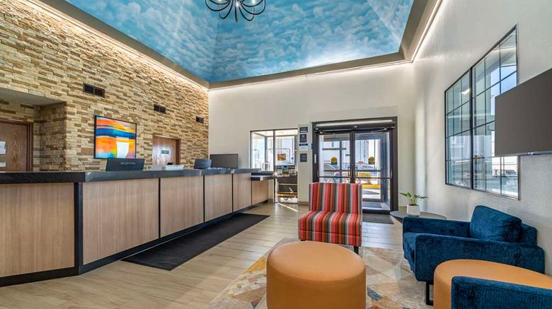 <b>Best Western Park City Wichita North Lobby</b>. Images powered by <a href="https://iceportal.shijigroup.com/" title="IcePortal" target="_blank">IcePortal</a>.