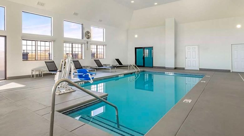 <b>Best Western Park City Wichita North Pool</b>. Images powered by <a href="https://iceportal.shijigroup.com/" title="IcePortal" target="_blank">IcePortal</a>.