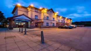 Magnum Hotel, Sure Hotel Coll by BW