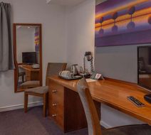 Magnum Hotel, Sure Hotel Coll by BW Room