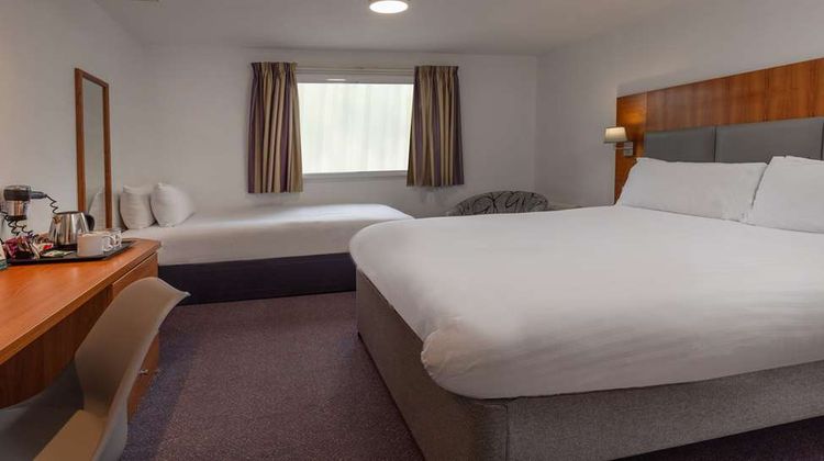 Magnum Hotel, Sure Hotel Coll by BW Room
