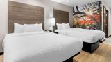 Clarion Pointe Fort Worth East Room