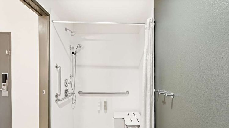 Spark by Hilton Fountain Hills Scottsdal Room