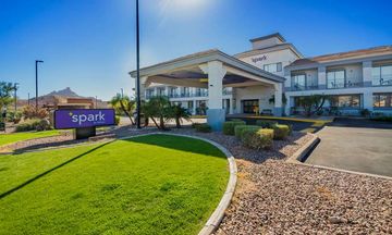 Spark by Hilton Fountain Hills Scottsdal