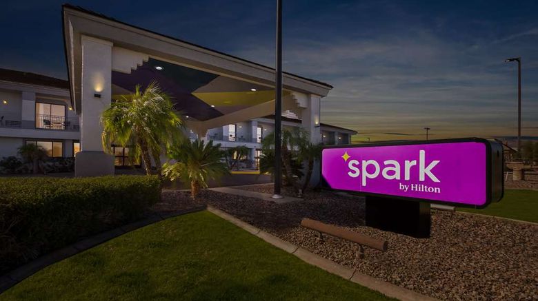 <b>Spark by Hilton Fountain Hills Scottsdal Exterior</b>. Images powered by <a href="https://iceportal.shijigroup.com/" title="IcePortal" target="_blank">IcePortal</a>.