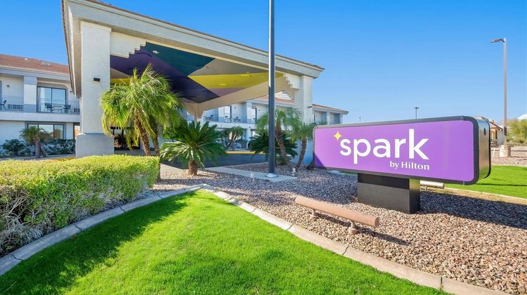 Spark by Hilton Fountain Hills Scottsdal Exterior