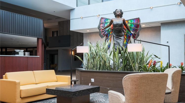 DoubleTree by Hilton Austin Lobby