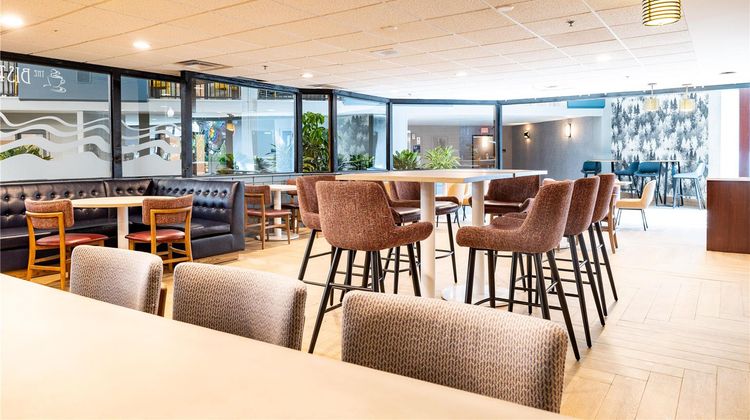 DoubleTree by Hilton Austin Restaurant