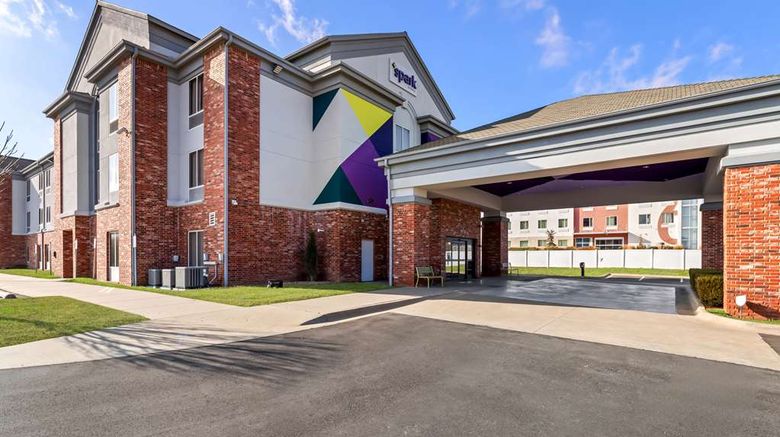 <b>Spark by Hilton Catoosa Tulsa Exterior</b>. Images powered by <a href="https://iceportal.shijigroup.com/" title="IcePortal" target="_blank">IcePortal</a>.