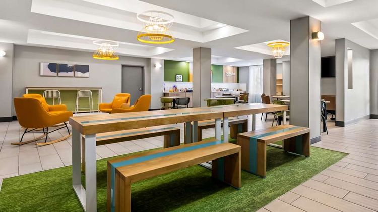 Spark by Hilton Catoosa Tulsa Restaurant
