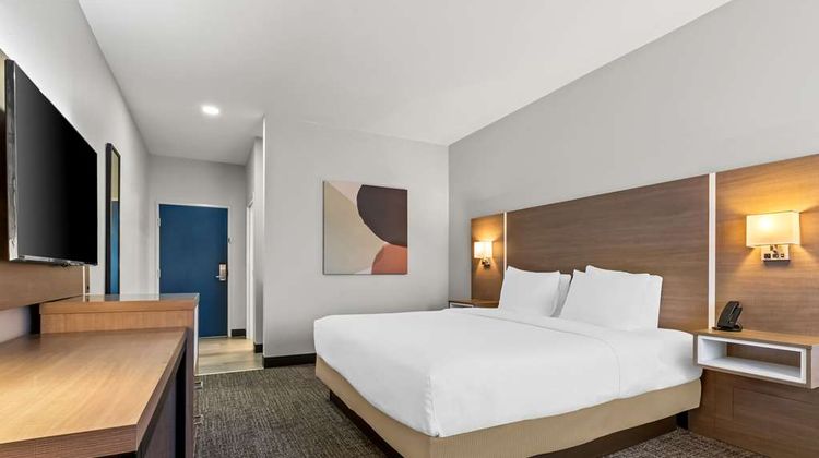 Spark by Hilton Catoosa Tulsa Room