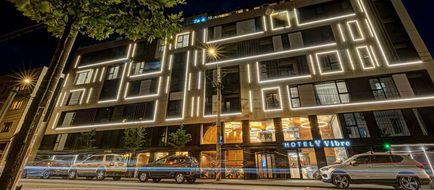 Vibre Hotel Exterior