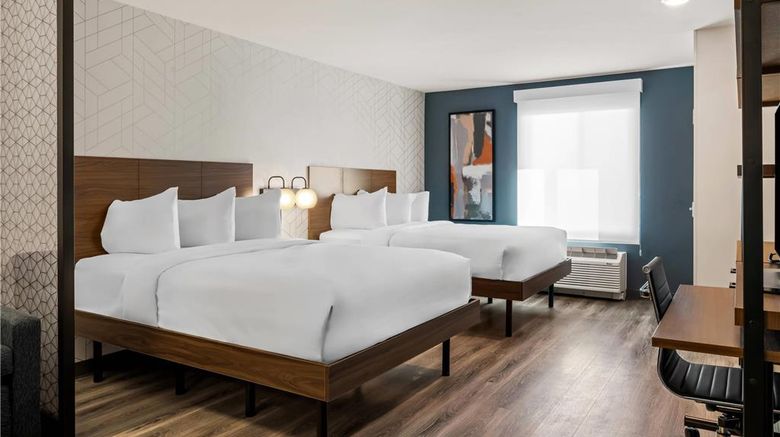 <b>Everhome Suites Bozeman Suite</b>. Images powered by <a href="https://iceportal.shijigroup.com/" title="IcePortal" target="_blank">IcePortal</a>.