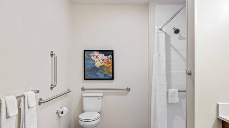 Everhome Suites Bozeman Room