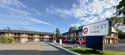 Coast Courtenay Hotel Exterior