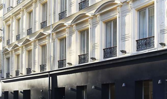 9Hotel Republique Exterior