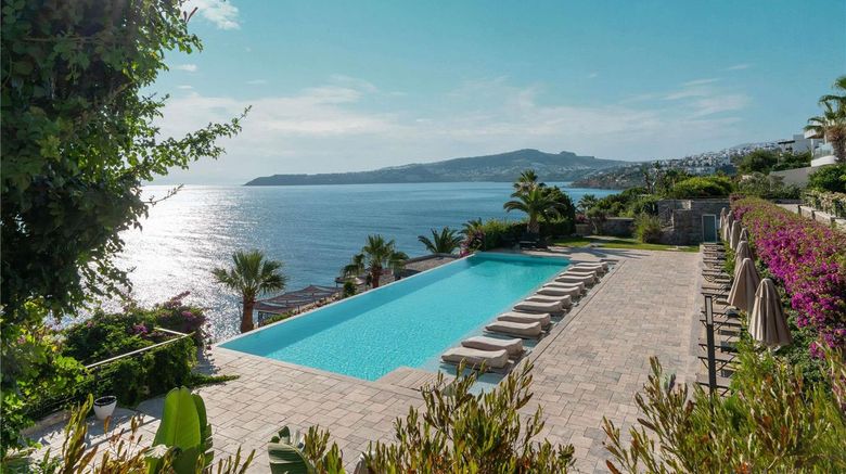 <b>Swissotel Living Bodrum Gundogan Pool</b>. Images powered by <a href="https://iceportal.shijigroup.com/" title="IcePortal" target="_blank">IcePortal</a>.