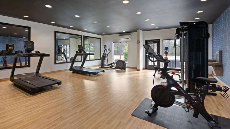 La Quinta Inn & Suites Meridian Health