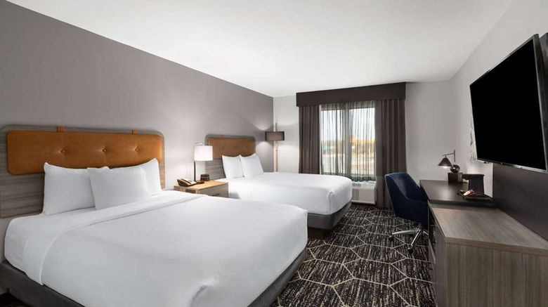 <b>La Quinta Inn & Suites Meridian Room</b>. Images powered by <a href="https://iceportal.shijigroup.com/" title="IcePortal" target="_blank">IcePortal</a>.