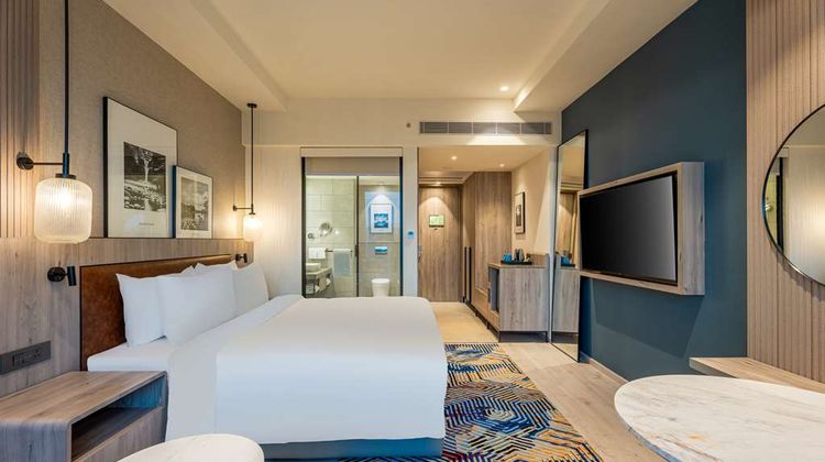 Radisson Resort and Spa Khopoli Room