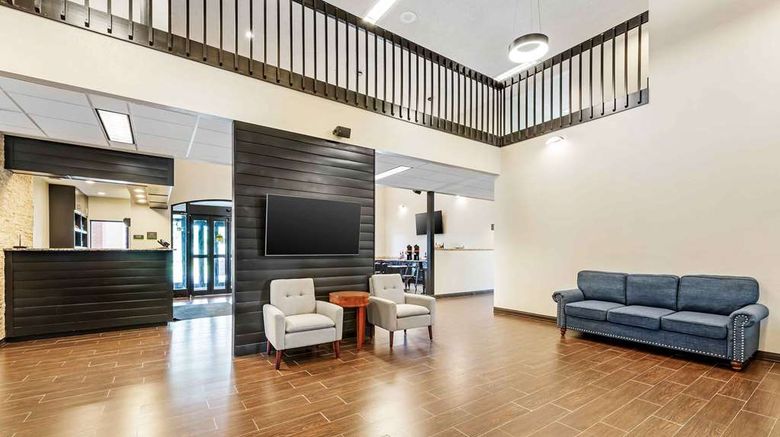 <b>Extended Stay America Stes-Buffalo Arpt Lobby</b>. Images powered by <a href="https://iceportal.shijigroup.com/" title="IcePortal" target="_blank">IcePortal</a>.