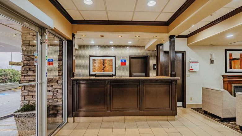 <b>Surestay Plus By Best Western Coquitlam Lobby</b>. Images powered by <a href="https://iceportal.shijigroup.com/" title="IcePortal" target="_blank">IcePortal</a>.