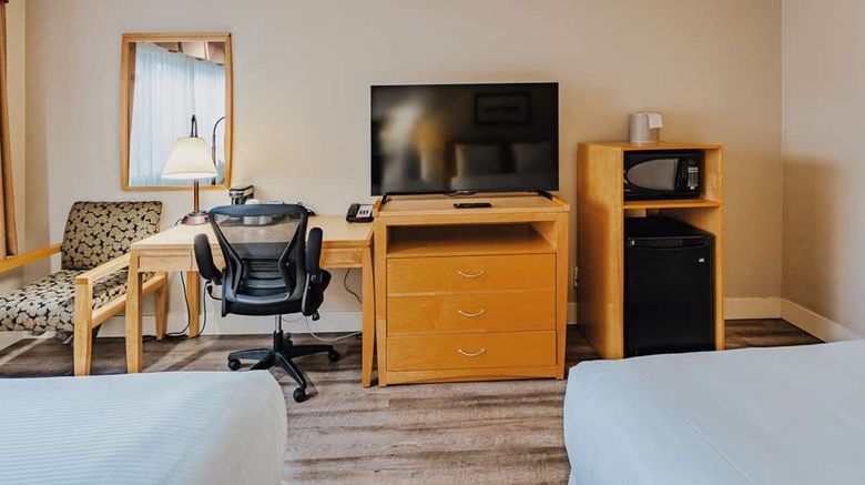 <b>Surestay Plus By Best Western Coquitlam Room</b>. Images powered by <a href="https://iceportal.shijigroup.com/" title="IcePortal" target="_blank">IcePortal</a>.
