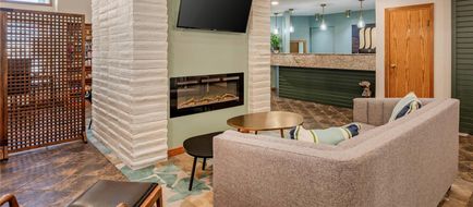 MainStay Suites Lobby