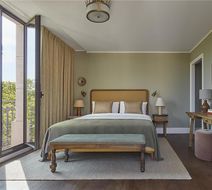 Hotel Borneta Room