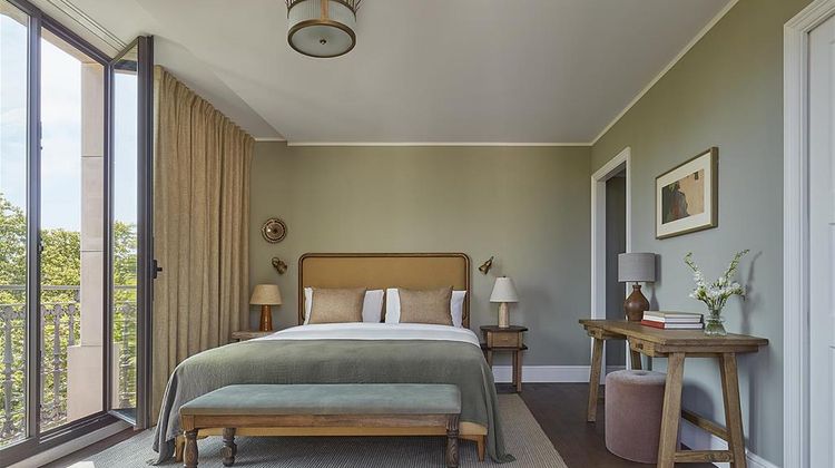 Hotel Borneta Room