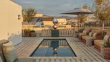<b>Hotel Borneta Pool</b>. Images powered by <a href="https://iceportal.shijigroup.com/" title="IcePortal" target="_blank">IcePortal</a>.
