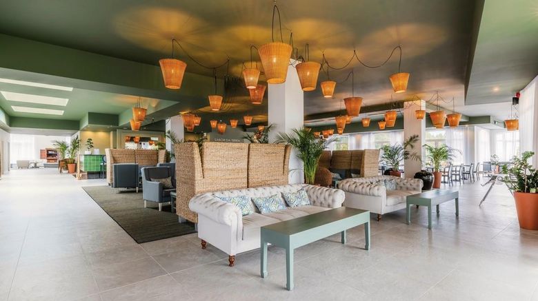 <b>Enotel Golf Santo Da Serra Lobby</b>. Images powered by <a href="https://iceportal.shijigroup.com/" title="IcePortal" target="_blank">IcePortal</a>.