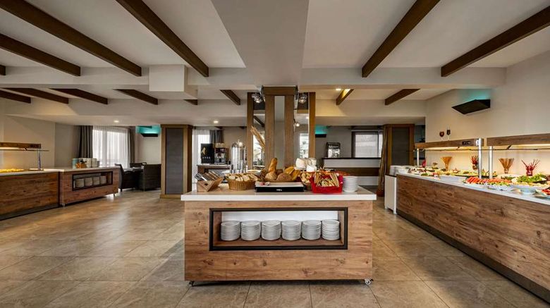 <b>La Quinta by Wyndham Cesme Other</b>. Images powered by <a href="https://iceportal.shijigroup.com/" title="IcePortal" target="_blank">IcePortal</a>.