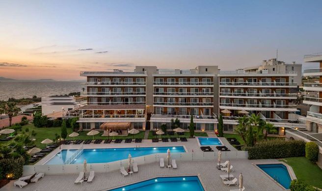 La Quinta by Wyndham Cesme Exterior
