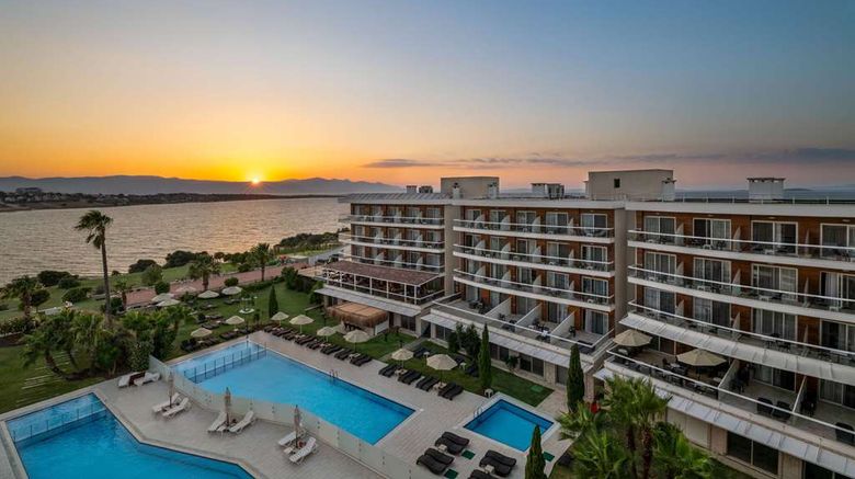 <b>La Quinta by Wyndham Cesme Exterior</b>. Images powered by <a href="https://iceportal.shijigroup.com/" title="IcePortal" target="_blank">IcePortal</a>.