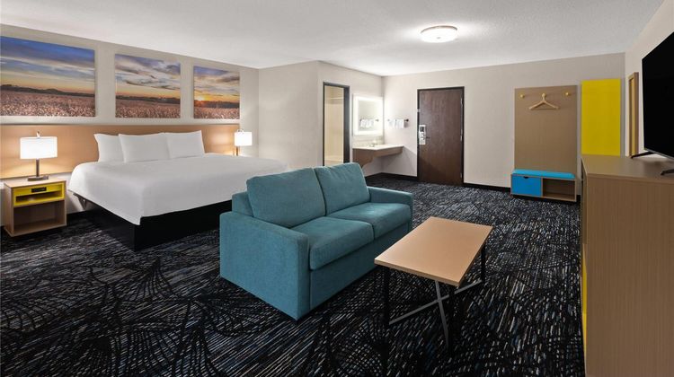 Days Inn by Wyndham Bad Axe Room