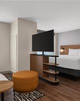 Hyatt House/Airport Corporate Centre