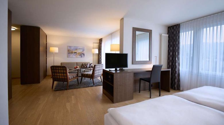 <b>Dorint Parkhotel Bad Zurzach Room</b>. Images powered by <a href="https://iceportal.shijigroup.com/" title="IcePortal" target="_blank">IcePortal</a>.