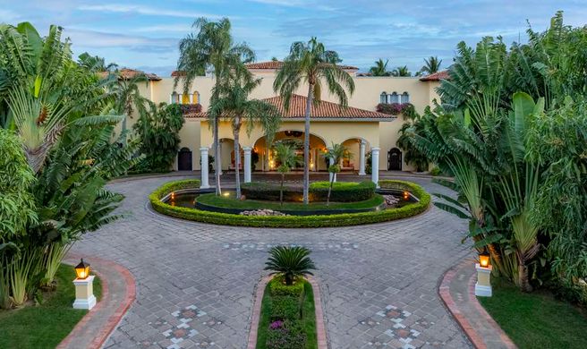 Casa Velas Exterior