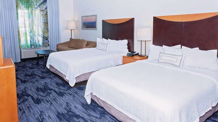 AmericInn by Wyndham Hays Room