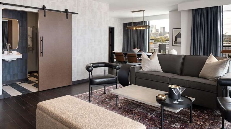 <b>Origin Hotel Kansas City Suite</b>. Images powered by <a href="https://iceportal.shijigroup.com/" title="IcePortal" target="_blank">IcePortal</a>.