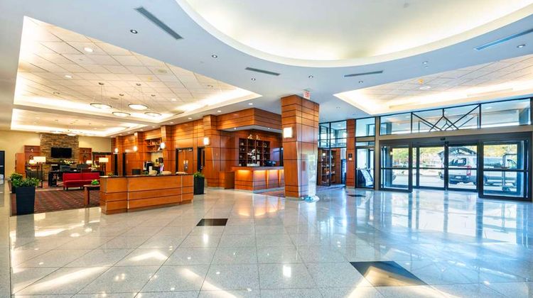 Grand Park Hotel Vancouver Airport Lobby