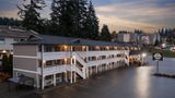 Basecamp Puyallup-Travelodge by Wyndham Exterior