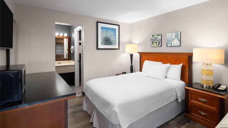 <b>Basecamp Puyallup-Travelodge by Wyndham Room</b>. Images powered by <a href="https://iceportal.shijigroup.com/" title="IcePortal" target="_blank">IcePortal</a>.
