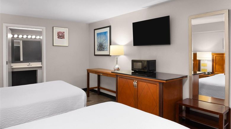 <b>Basecamp Puyallup-Travelodge by Wyndham Room</b>. Images powered by <a href="https://iceportal.shijigroup.com/" title="IcePortal" target="_blank">IcePortal</a>.