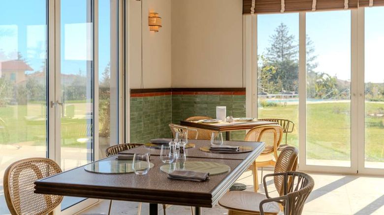<b>Modica Sea Resort And Spa Tapes Restaurant</b>. Images powered by <a href="https://iceportal.shijigroup.com/" title="IcePortal" target="_blank">IcePortal</a>.