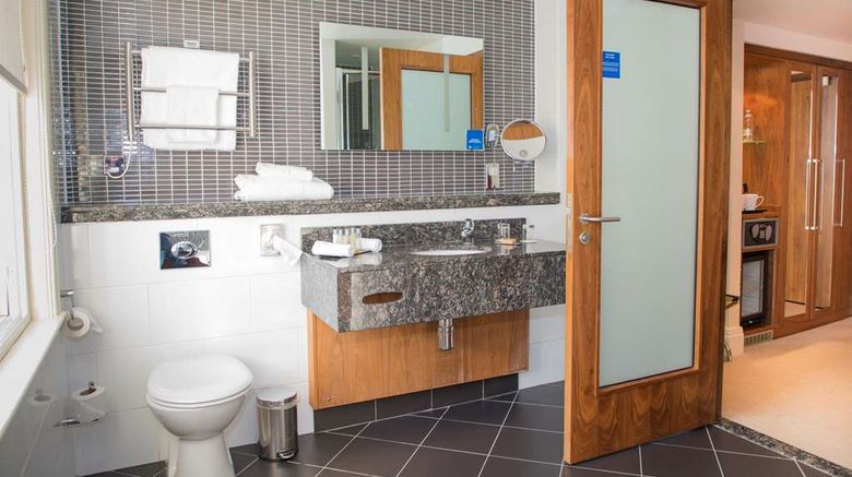 <b>Best Western Plus Moat House Reading Room</b>. Images powered by <a href="https://iceportal.shijigroup.com/" title="IcePortal" target="_blank">IcePortal</a>.